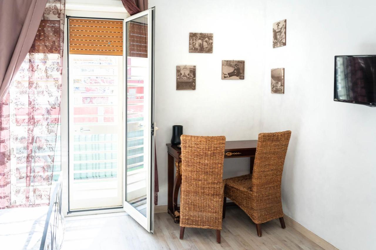 那不勒斯 Casa Di Mirko酒店 外观 照片